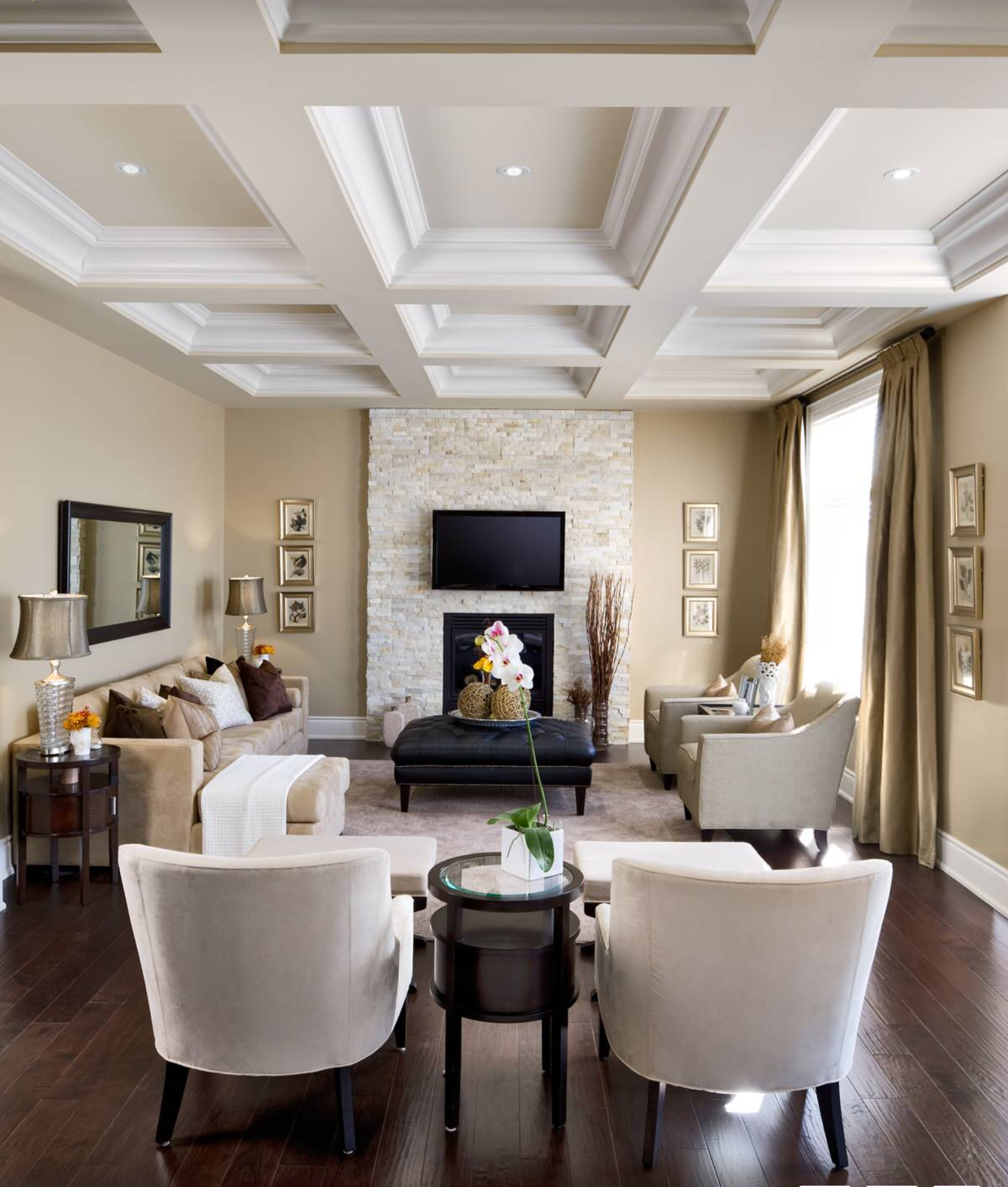 1 Boxed Beam Ceiling